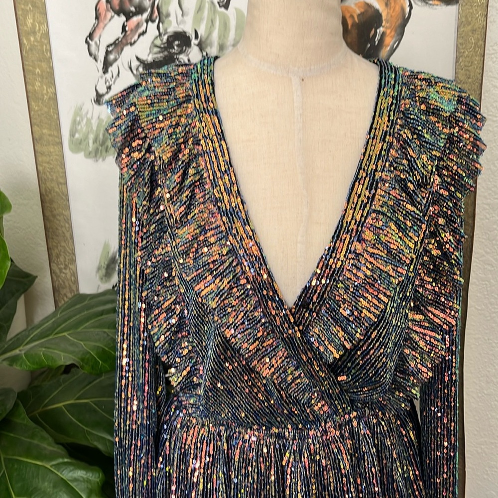 This is perfect holiday dress - Endless Rose Dress Size Small